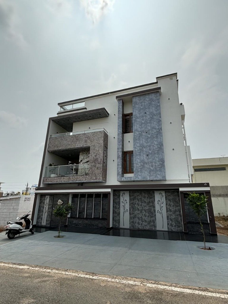 Mr & Mrs Sreesha Residence Bangalore Elevation